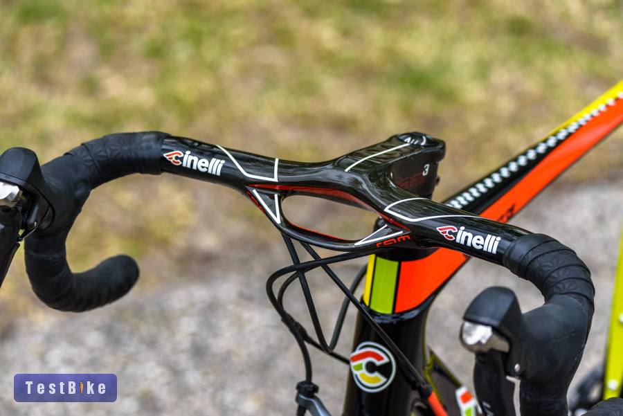 Cinelli Very Best Of (54) full karbon országúti kerékpár