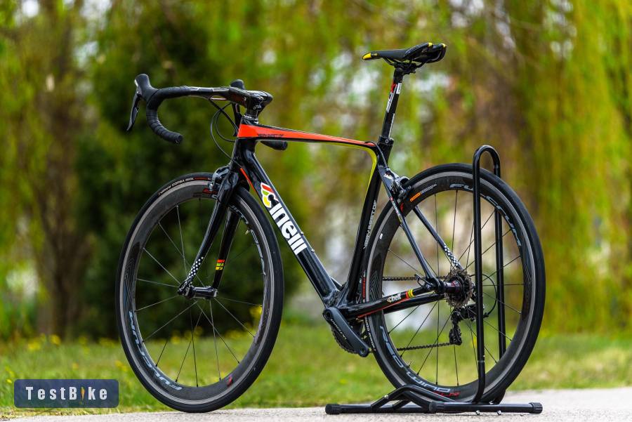 Cinelli Very Best Of (54) full karbon országúti kerékpár