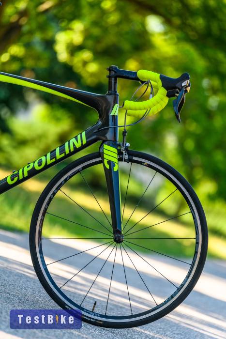 Cipollini Bond (XL) karbon országúti kerékpár
