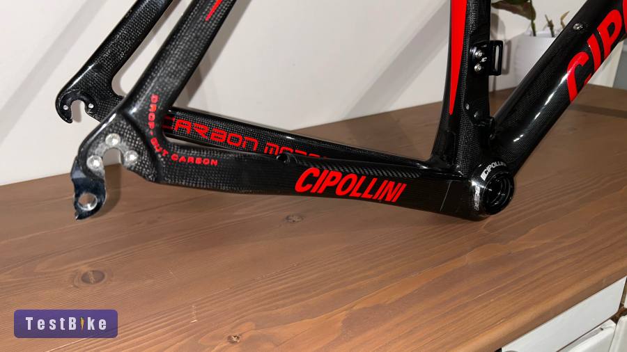 Cipollini RB800 RB0,8K országúti karbon váz