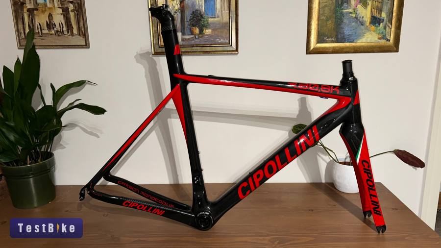 Cipollini RB800 RB0,8K országúti karbon váz