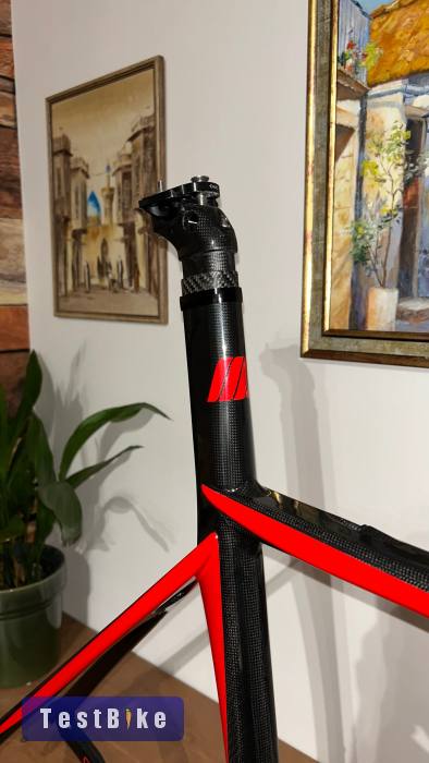 Cipollini RB800 RB0,8K országúti karbon váz