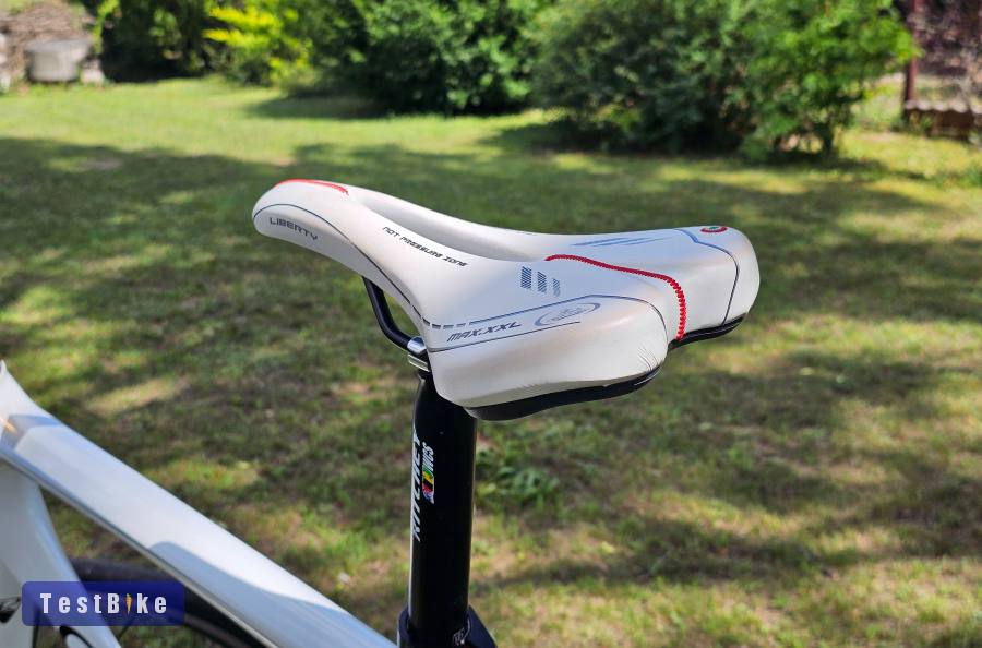 CKT 168 RS karbon országúti - XL (180-190 cm között)