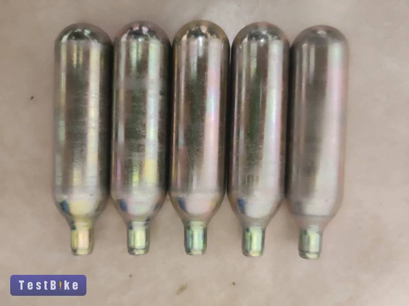 Co patron kerékpárhoz 16g 5db 400,-Ft/db