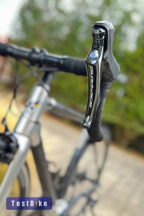 Colnago C64 országúti kerékpár