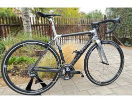 Colnago C64 országúti kerékpár