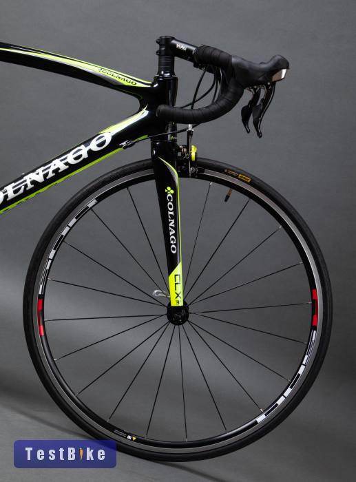 Colnago CLX 3.0 (48s) karbon országúti kerékpár