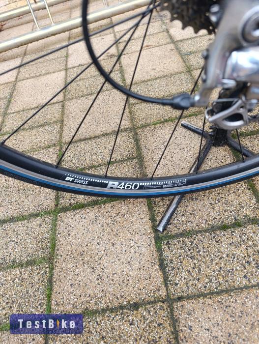 Colnago CLX országúti kerékpár