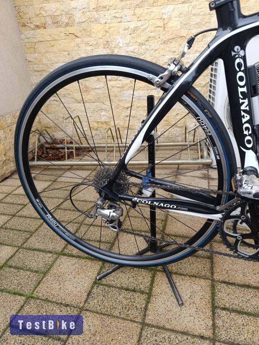 Colnago CLX országúti kerékpár