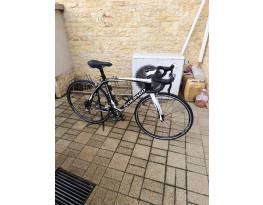 colnago CLX országuti kerékpár