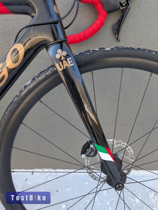 Colnago v3rs UAE Emirates Disc Replika, Ultegra 2x11's!