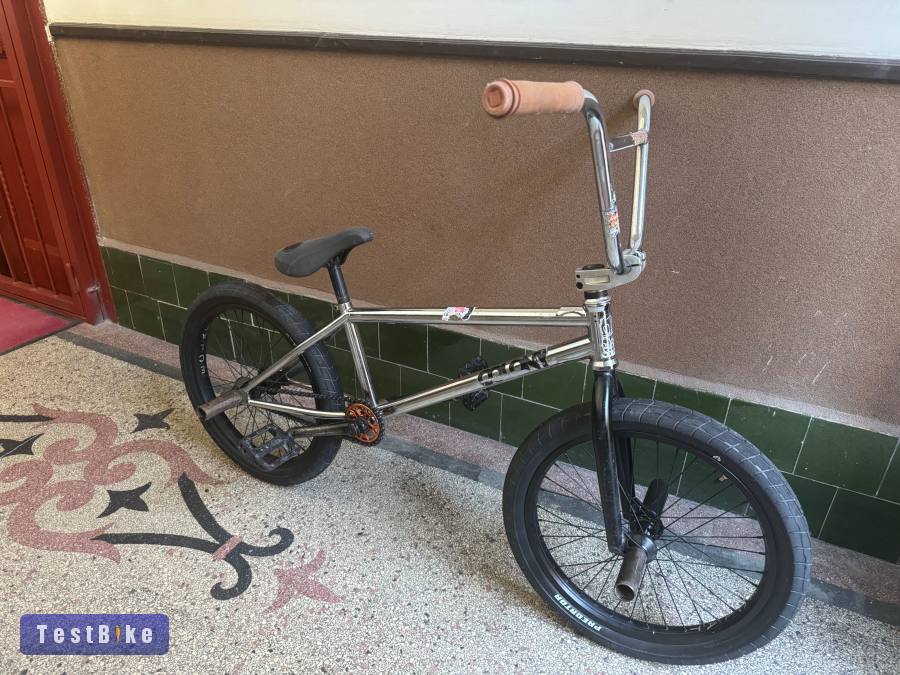 Colony Sweetooth 21” vázra épített freeco bmx