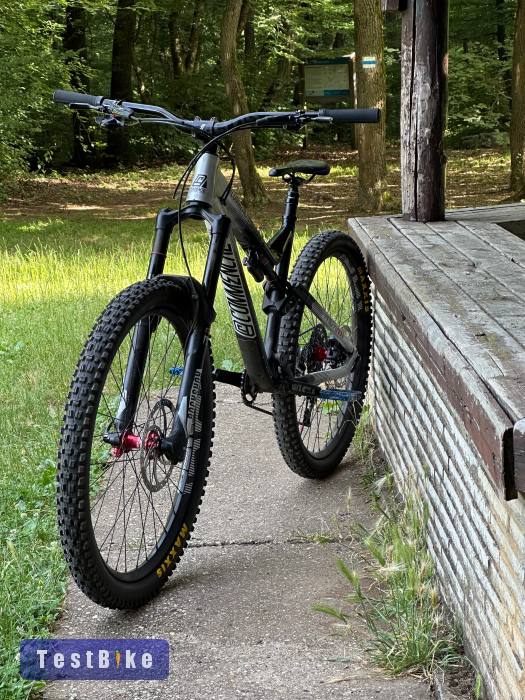 Commencal Meta AM