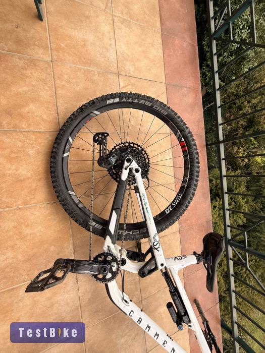 Commencal Meta SX V4 2024