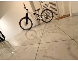 Commencal Meta SX V4 2025