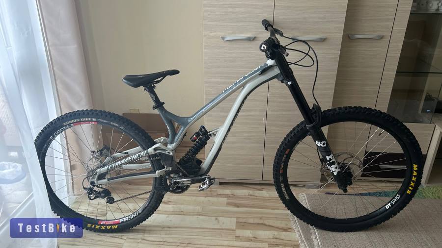 Commencal Supreme V4, 29