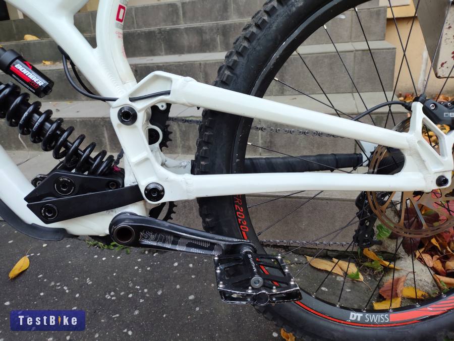 Commencal Supreme v4.4