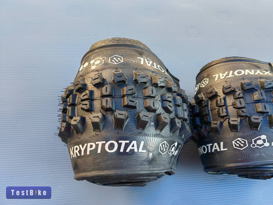  Új Continental 2,4-s Enduro külső pár eladó