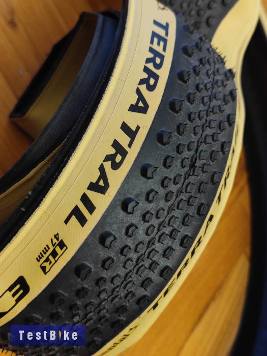 Continental Terra Trail 27.5x1.75 külső gumi párban