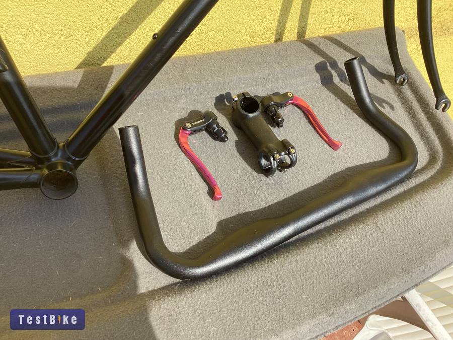 Coppi by Masciaghi Columbus Neuron váz szett & bonus kormány