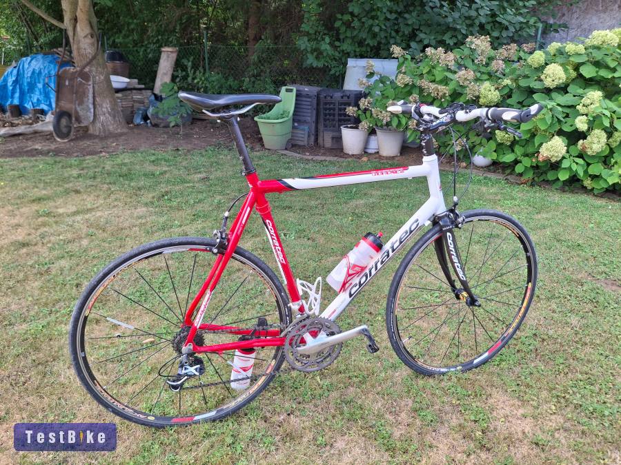 Corratec alu/carbon országúti, fitnesz 62cm