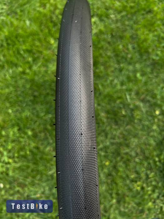 Cotinental Contact Speed