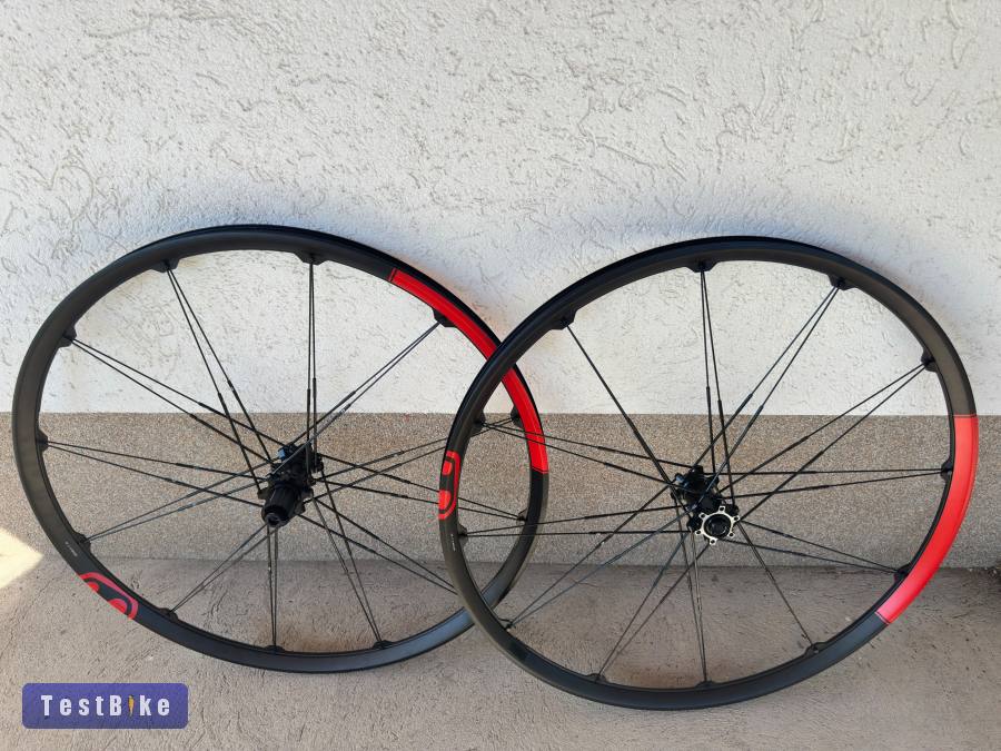Crankbothers Opium 3 29er Boost enduro/ebike kerékszett Új