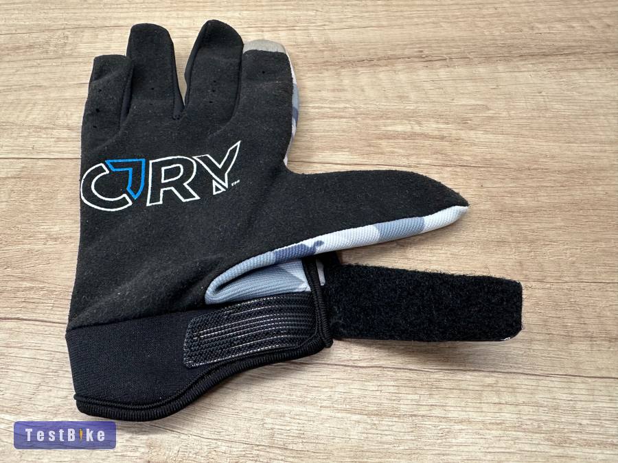 CRY brand fekete/szürke/camo BMX/MTB kesztyű (L)