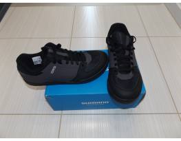 Csak felpróbált Shimano SH-GR5 flat cipő, papíron 45-ös