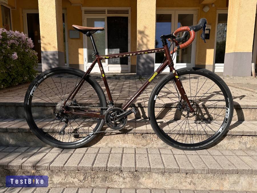 Csepel Deepspace 56 acél gravel