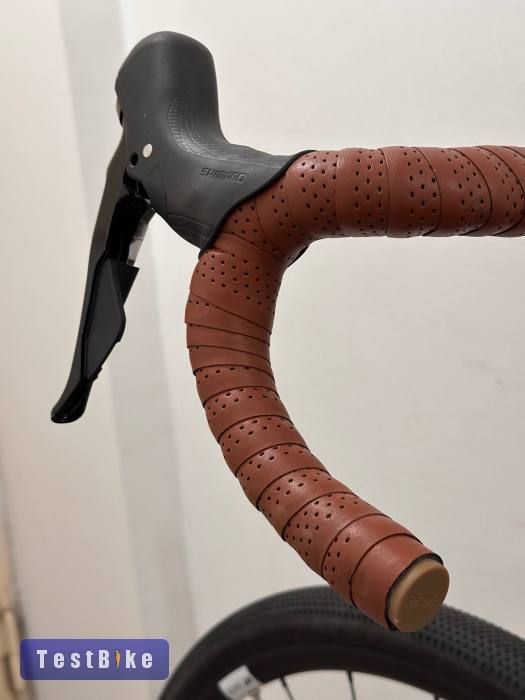 Csepel Deepspace 56 acél gravel