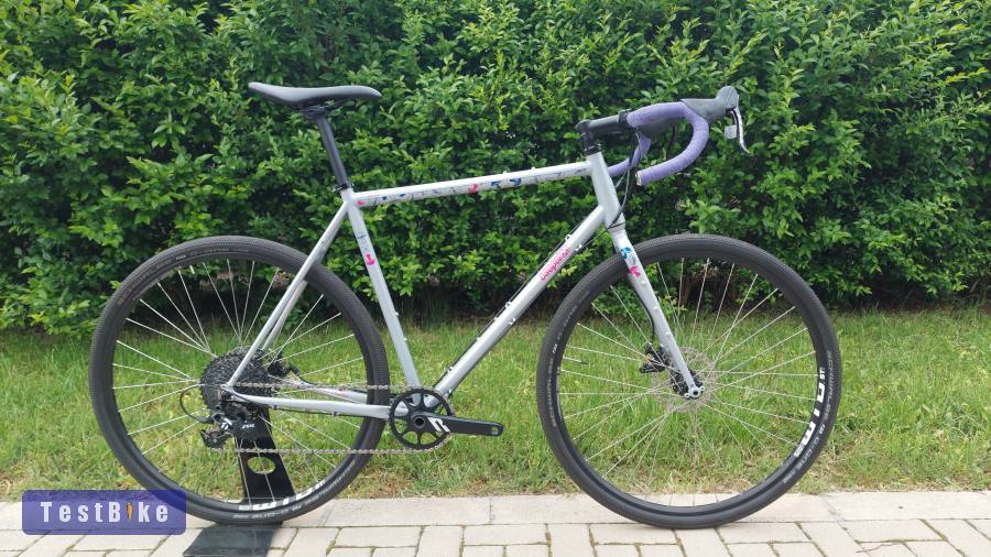 Csepel Deepspace 560 Sram apex 11