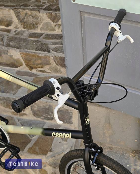 Csepel Frisco szinte új és tubeless