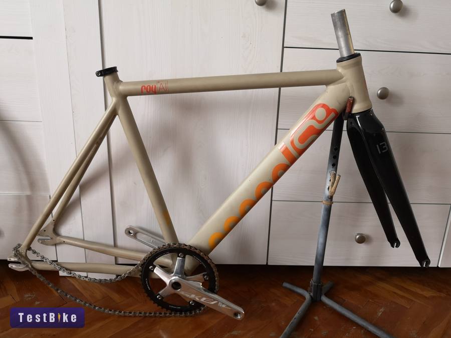 Csepel Royal Alu váz + 2.0 karbon villa, hajtással feláras