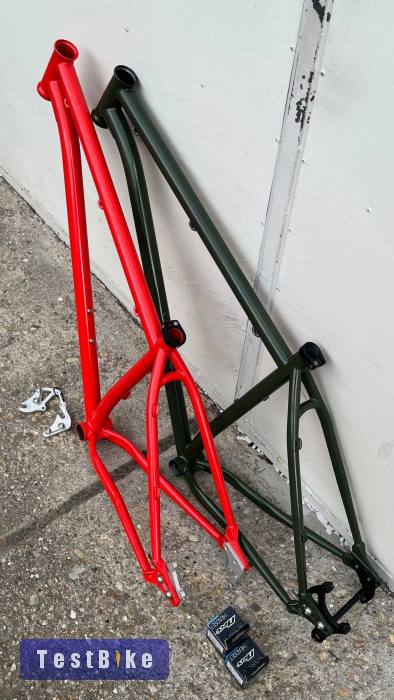 Csepel Woodlands Expert Cr-Mo 29" MTB vázak "S" és "M" méret