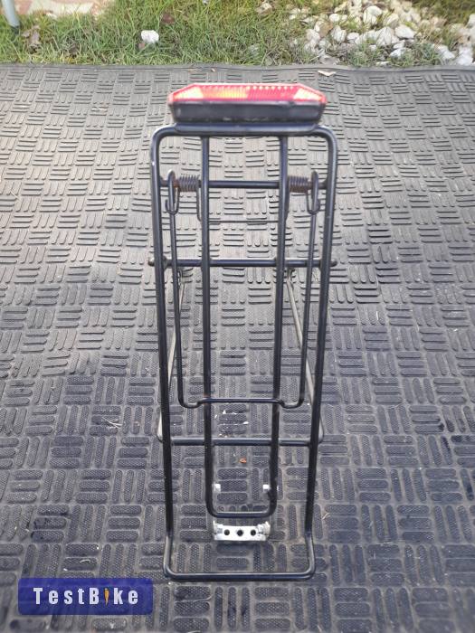 Csomagtartó eladó!