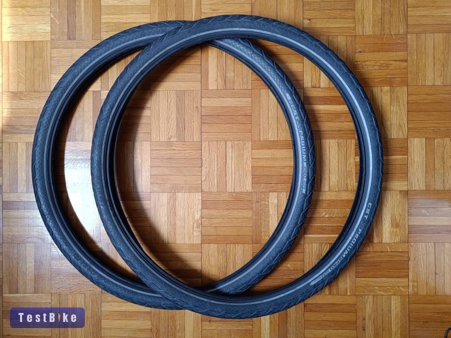 CST Xpedium Pro 26" kerékpárgumi szett - 47-559  / 26 x 1.75