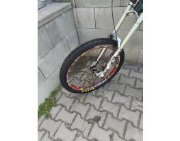 CTM Mons pro carbon downhill bicikli