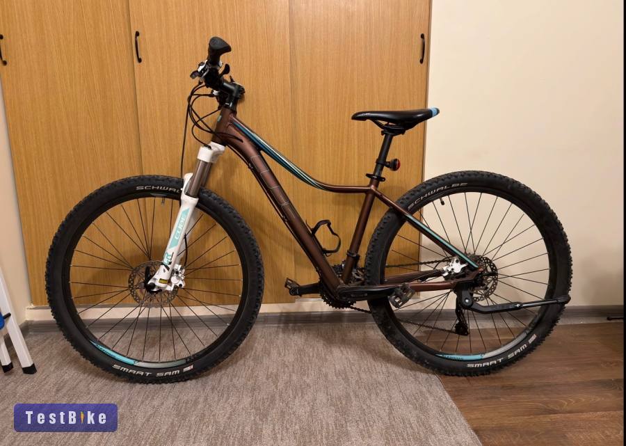 Cube Access Race