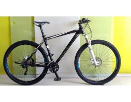 Cube Acid 29", hidraulikus fék, RockShox légrugó, Deore, XT