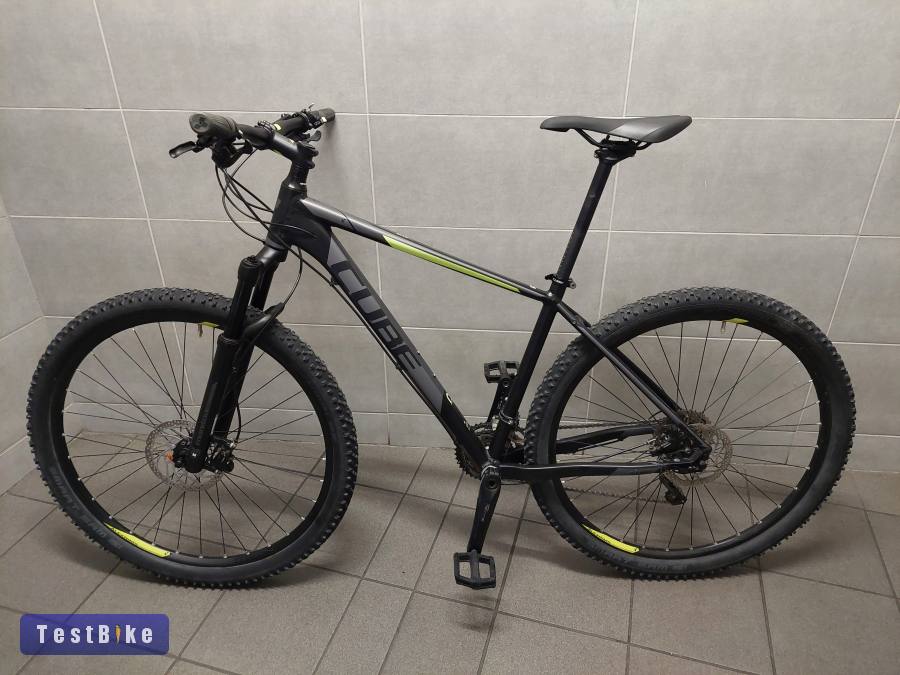 Cube Acid 29er, levegős villa, integrált hajtás, L