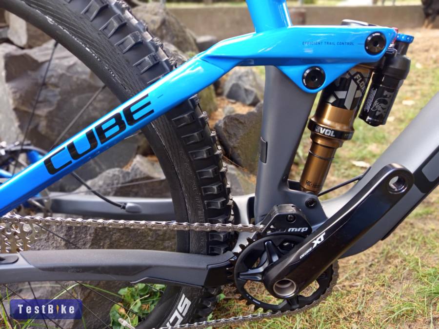 CUBE ACTION TEAM STEREO SL150 C:62 KARBON