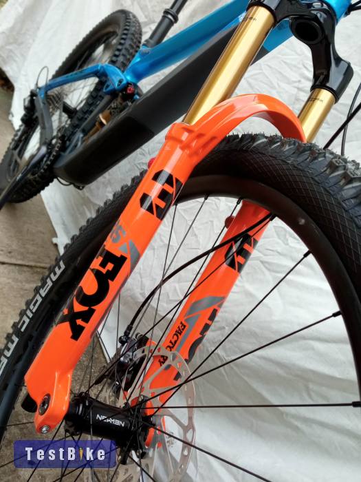 HÚSVÉTI AKCIÓ Cube Action Team Stereo SL150 karbon