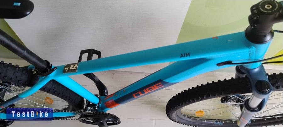 Cube Aim 27,5", 41 cm, hidraulikus tárcsafék, kétéves monti