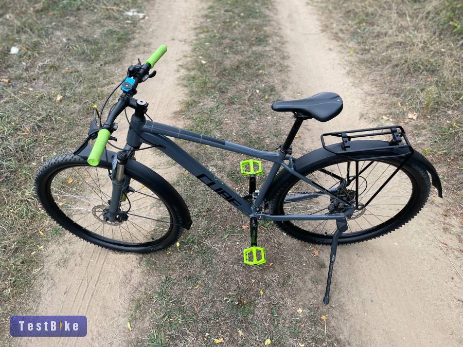 Cube Aim Pro 29” 2022 gyári kiegészítőkkel
