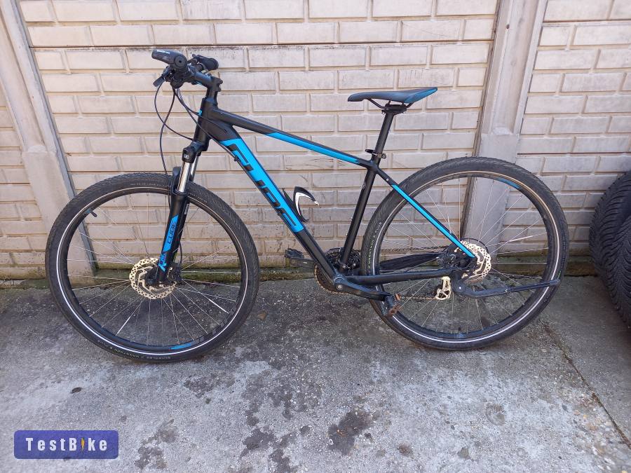 Cube aim race 29"mtb kerékpár