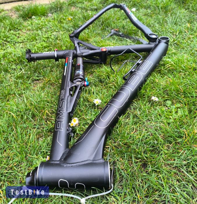 Cube AMS 125 váz Fox Float RP 23 rugóstaggal 