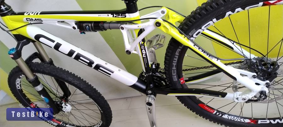 Cube AMS menetkész trail, 26", Fox légrugók, Magura fék, XT