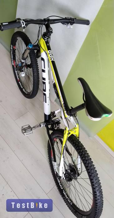 Cube AMS menetkész trail, 26", Fox légrugók, Magura fék, XT