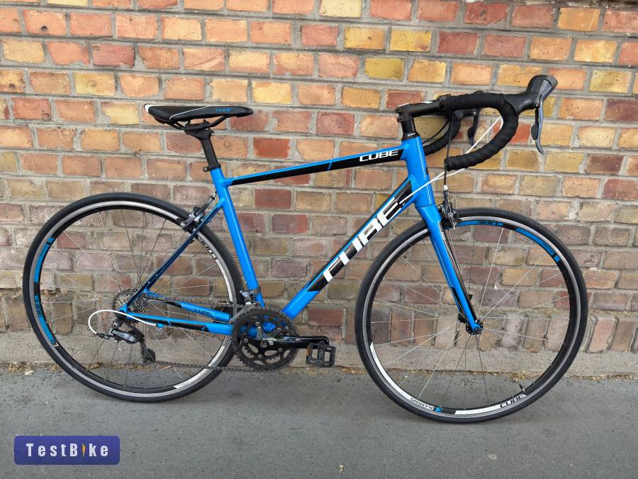 Cube Attain országúti kerékpár 56 cm (180-188 cm)